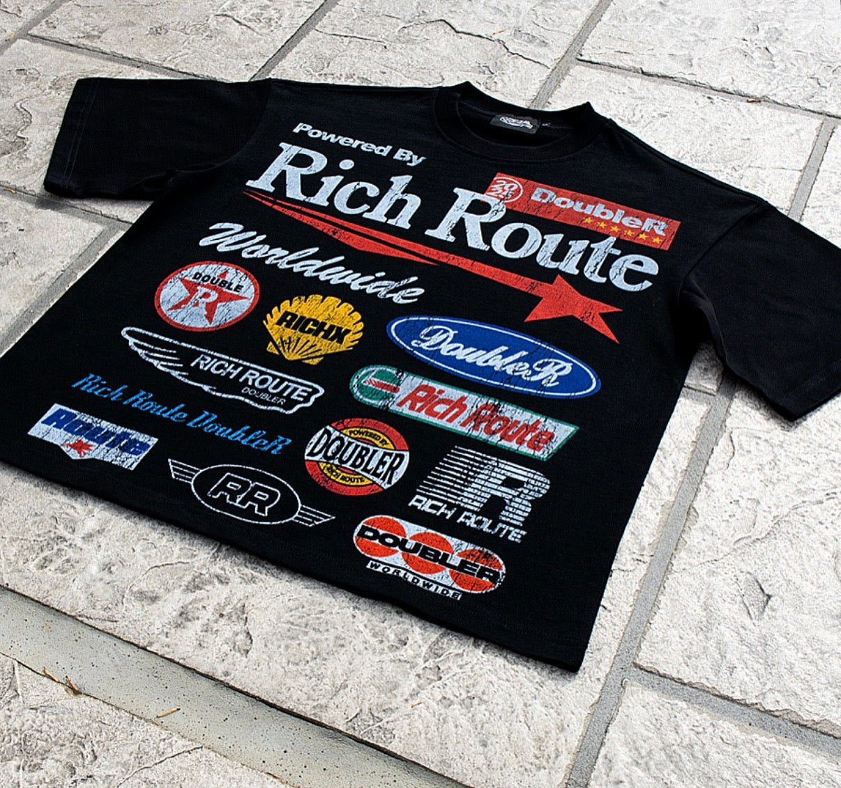 Black Striker-Tee