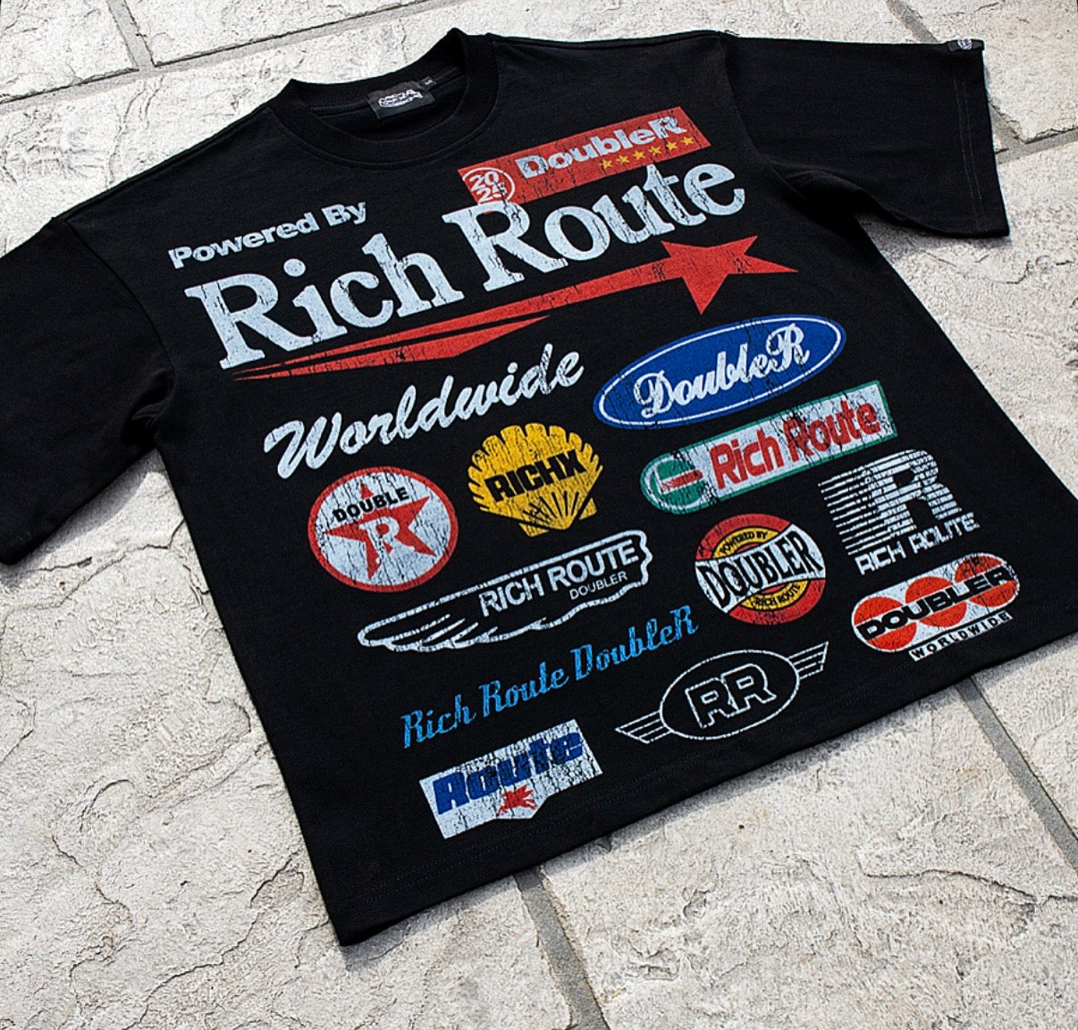Black Striker-Tee